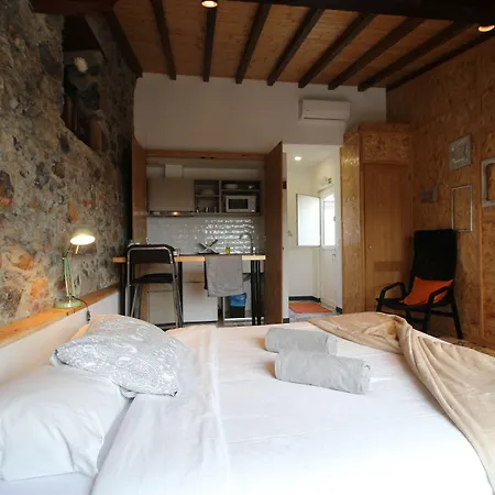 Apartment De Cintra *