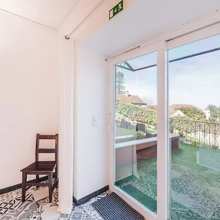 Apartment De Cintra *