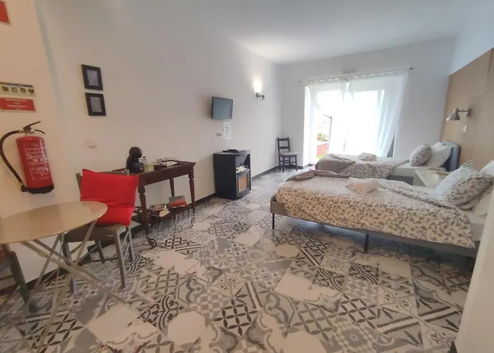 辛特拉别墅 公寓 *