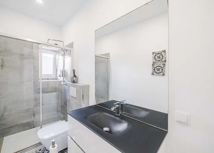 辛特拉别墅 公寓 *