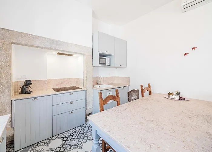 辛特拉别墅 公寓 *